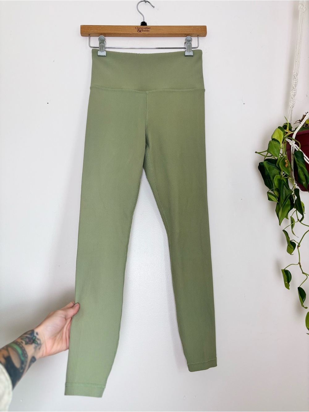 Athleta Ribbed Elation Legging In Olive